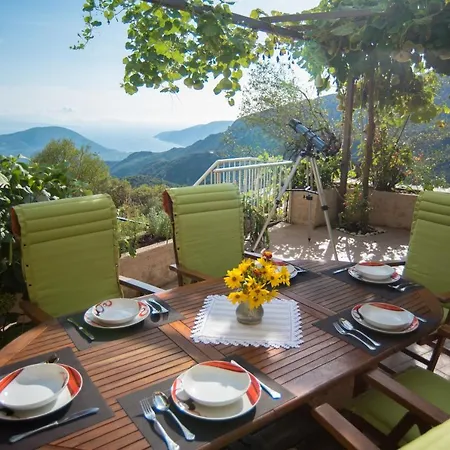 Holiday home Hill